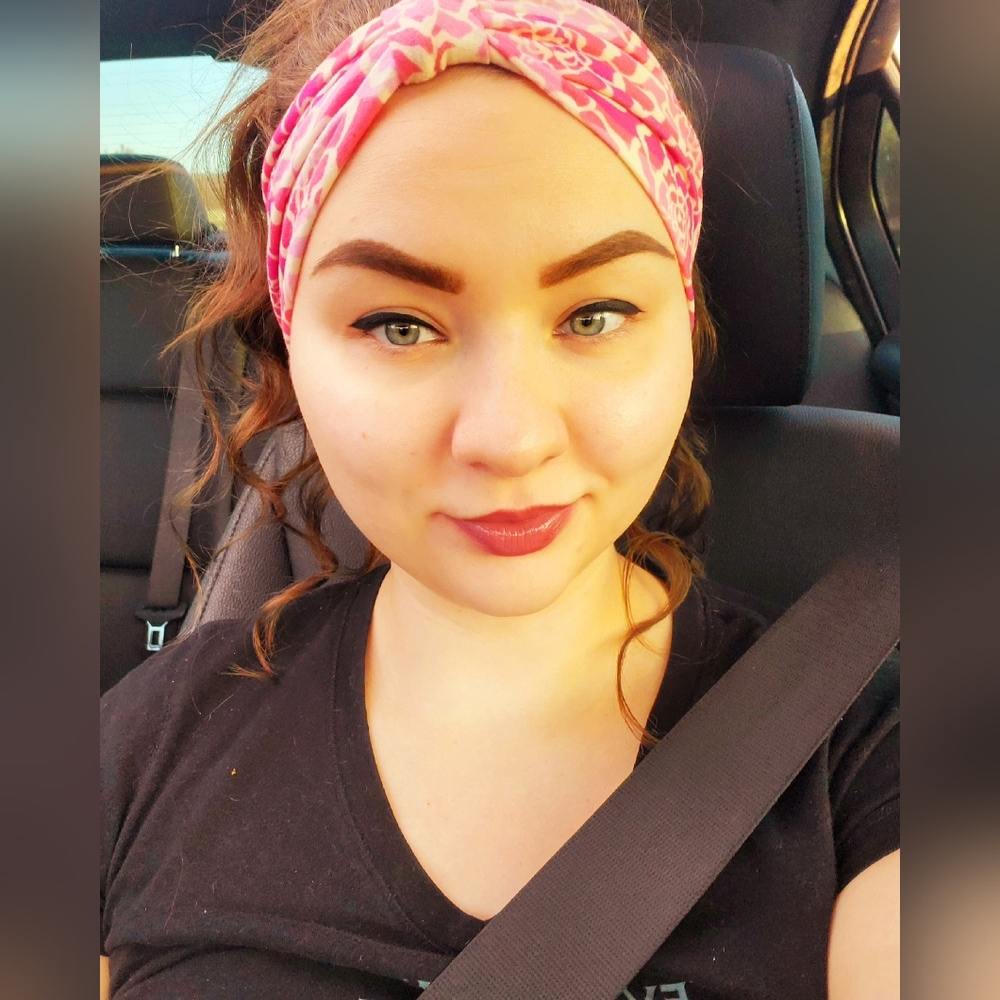Meet your Posher, Courtney